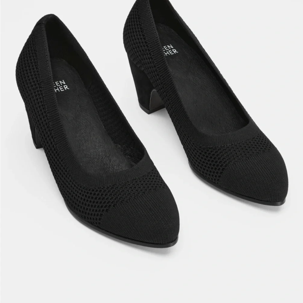 Eileen Fisher Kiss Knit Stretch Pump Black Size 7.5